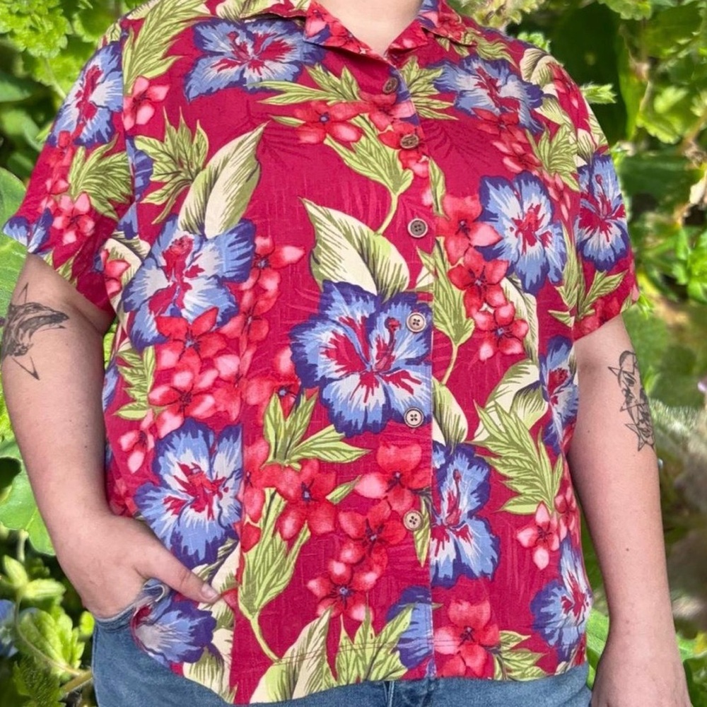 Westbound Fuchsia Hawaiian Shirt